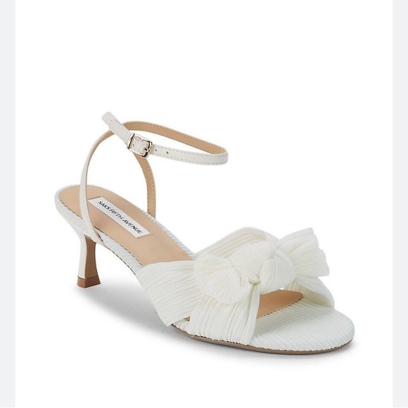 COPY - Saks Fifth Avenue: Women's White Sammy Bow-knot Leather Kitten Heel Sand… - Picture 4 of 4
